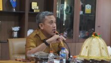 Bupati Jeneponto H. Paris Yasir, SE., MM. saat memimpin rapat koordinasi bersama Forkopimda