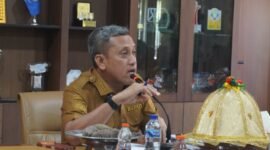 Bupati Jeneponto H. Paris Yasir, SE., MM. saat memimpin rapat koordinasi bersama Forkopimda
