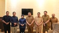 Wali Kota Makassar, Munafri Arifuddin bersama Kepala BPS RI, Amalia Adininggar Widyasanti