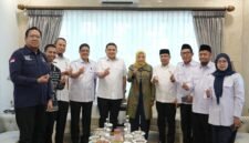 Wali Kota Makassar, Munafri Arifuddin dan BAZNAS Kota Makassar bersama pimpinan BAZNAS RI, Hj. Saidah Sakwan 
