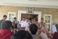 Wali Kota Makassar, Munafri Arifuddin bersama Executive General Manager Pertamina Patra Niaga Sulawesi Deny Sukendar