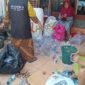 Proses pemilahan sampah di Bank Sampah Unit (BSU)