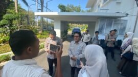Kepala Pusat Pengendalian Lingkungan Hidup Sulawesi dan Maluku (Pusdal LH Suma), Dr. Azri Rasul,