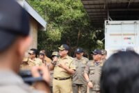 penertiban peternakan babi dan kandang yang berada di kawasan permukiman Jalan Kesadaran, Kelurahan Panaikang