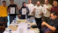 Ketua Steering Committee (SC), Aloq Natsar Desi bersama kandidat Ketua Ikatan Alumni Universitas Indonesia (ILUNI UI) Wilayah Sulawesi Selatan